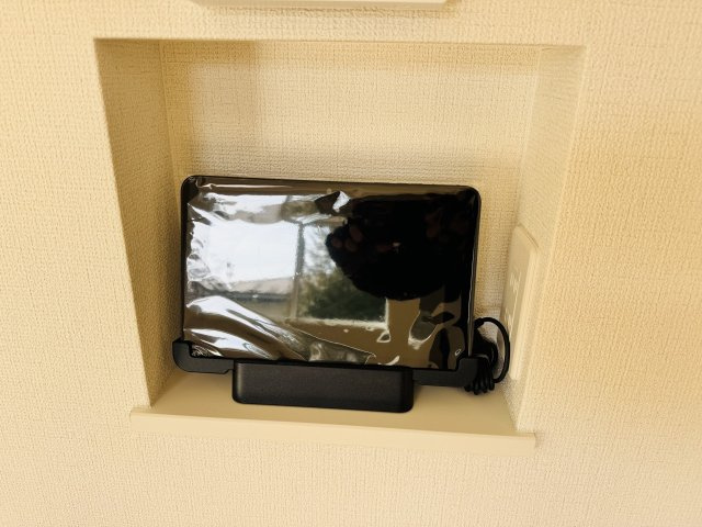八王子市　西寺方町　新築一戸建て　２４ー３期の収納|～TVモニター付インターホン機能もある多機能タブレット～