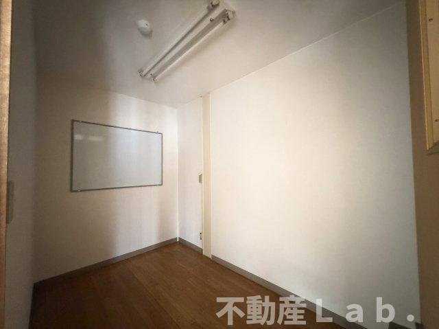  松久ビルの内装