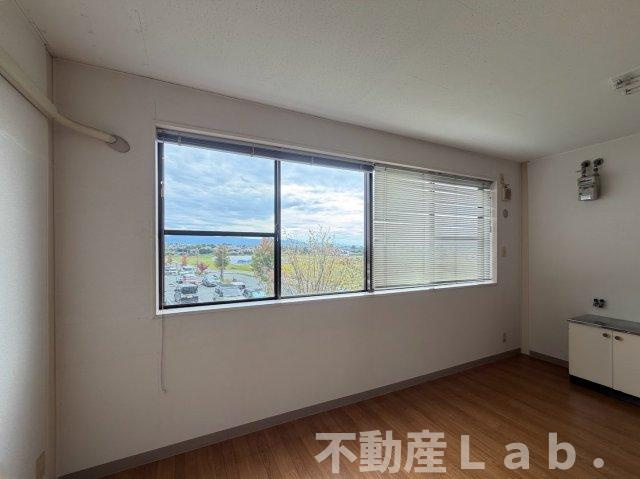  松久ビルの内装