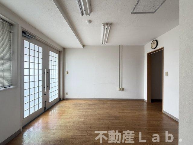  松久ビルの内装