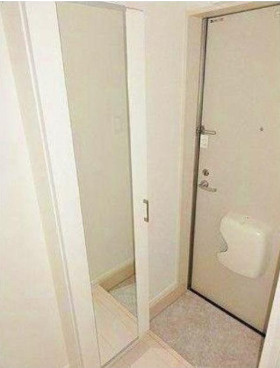 Ｖｉｌｌａ　Ａｉｌｅｓ　平和台の玄関|同仕様