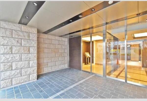 エスペランサ葵のエントランス