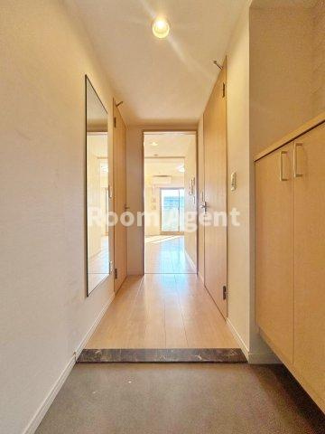 エスペランサ葵の玄関