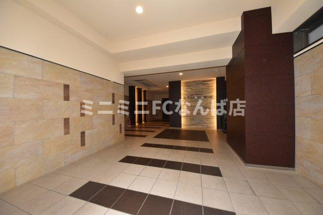 La Douceur心斎橋のエントランス