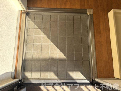 【エントランス】 | サンライフかもまえ