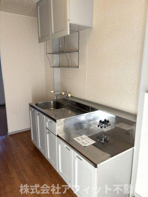 【キッチン】 | サンライフかもまえ | 吊り戸棚付キッチン