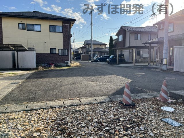 中山町長崎字中川原の前面道路含む現地写真|前面道路
