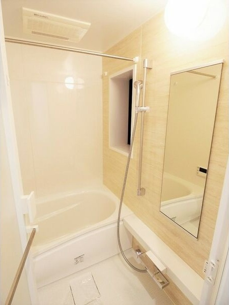 メルカーサ泉の浴室