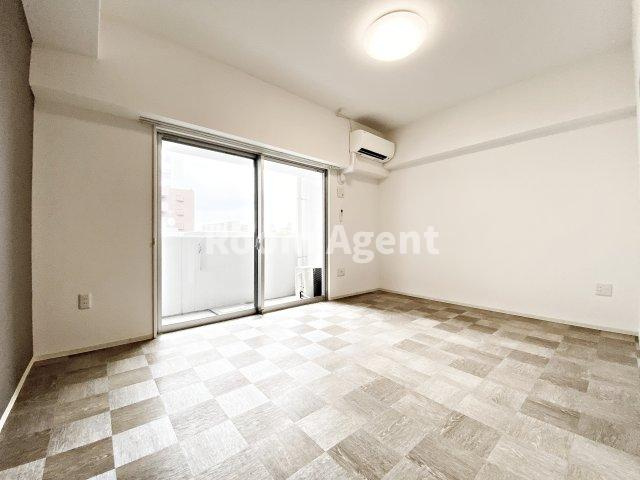 レジデンシア尾頭橋駅前の居間・リビング