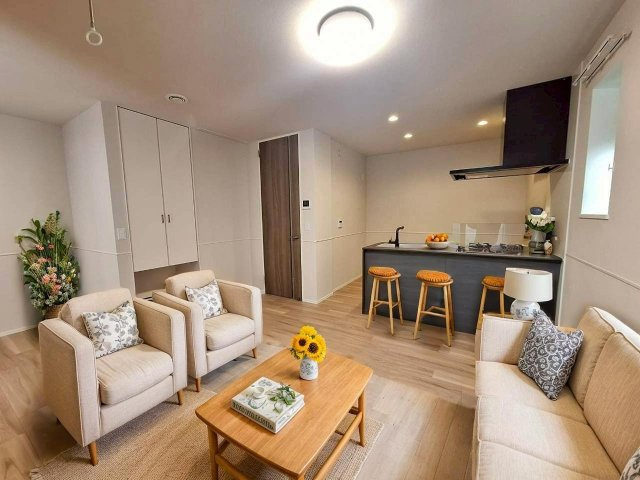 グランレガロ新高円寺の居間・リビング|家具配置のイメージパースです※実際は家具は付きません