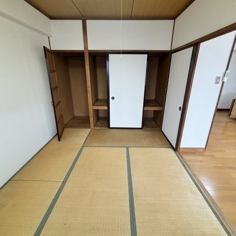 サンハイツの和室