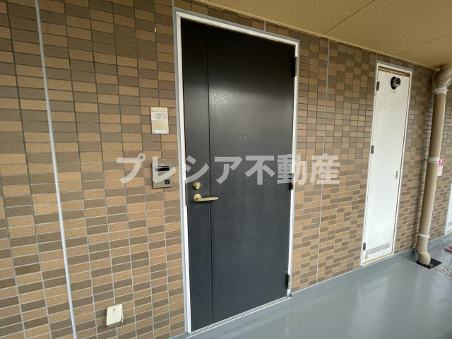 エスタシオン甲子園口の玄関