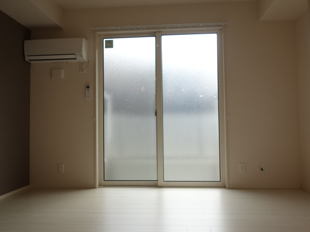 ワン　ウェーブ　霞ヶ丘の居間・リビング