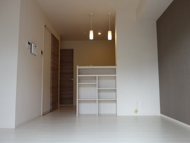 ワン　ウェーブ　霞ヶ丘の居間・リビング