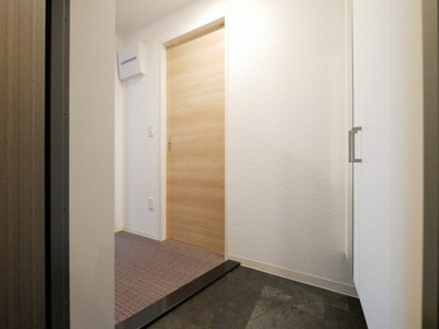 【玄関】 | Residence Tresor Dieu | きれいな玄関です