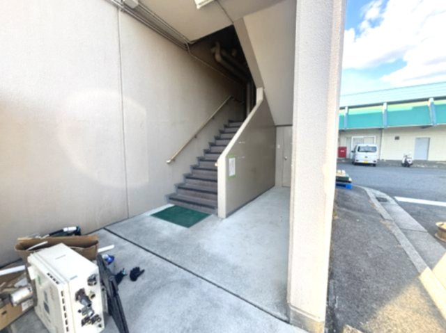 東部マンションＡ棟のエントランス