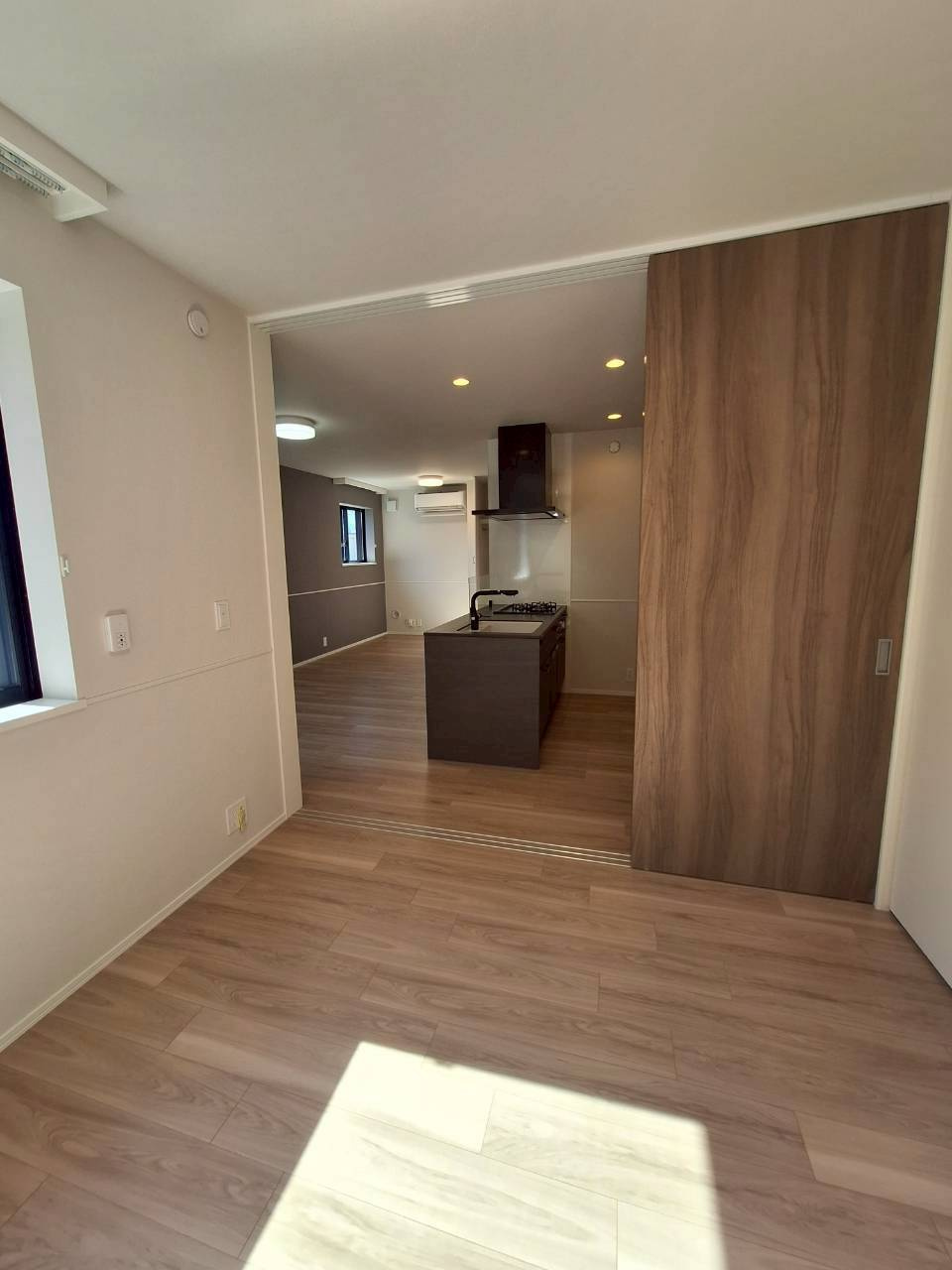 （仮称）梅里２丁目ヘーベルメゾンのエントランス