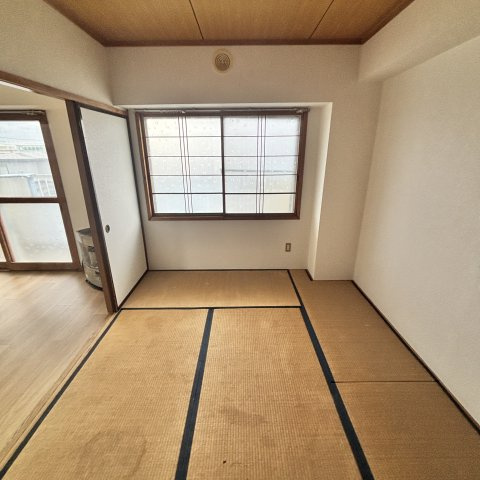 サンハイツの和室