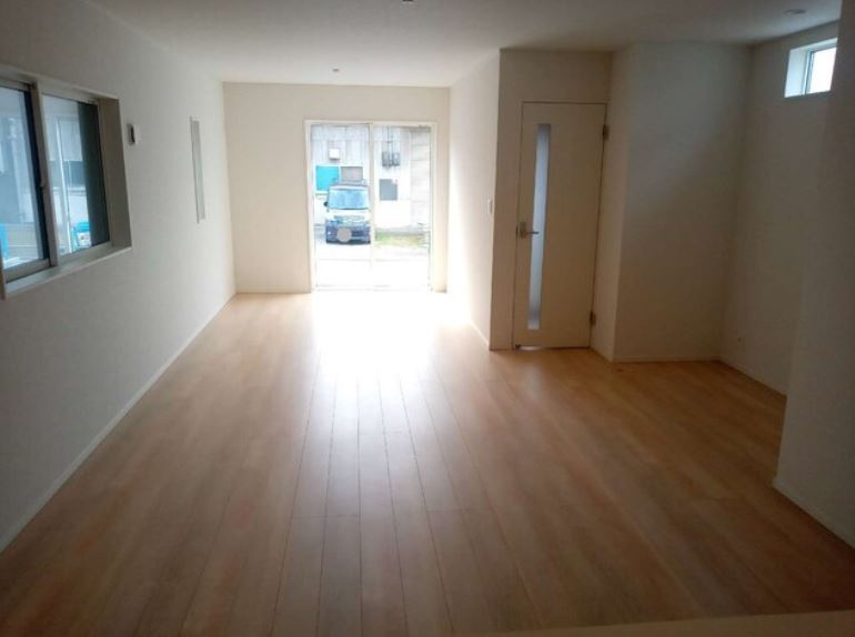 東大阪市大蓮南２丁目新築戸建の居間・リビング