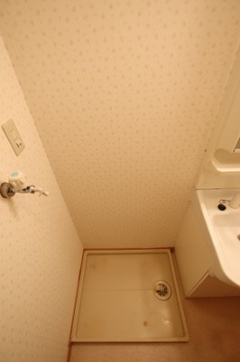 【設備】 | ジュネス | 室内洗濯機置場