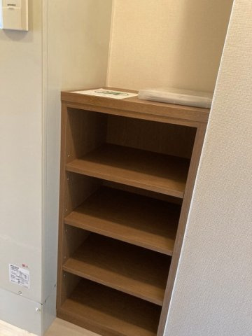 【収納】 | プリオールＺＥＮ弐番館 | こまごまとしたものを収納できそうですね（同物件別室の写真です）