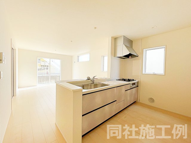 新築戸建・新築建売　いわき市若葉台1丁目【長期優良住宅】中央台北小・中央台北中のキッチン|同社施工例