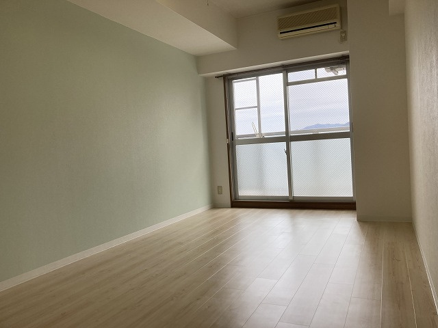 【洋室】 | プリオールＺＥＮ弐番館 | 広々とした洋室です（同物件別室の写真です）