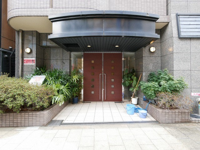 エイペックス内本町のエントランス