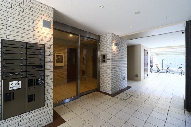 パークサイド東陽のエントランス