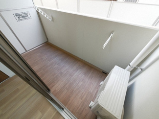 【バルコニー】 | Parvis Flora Tsurumi | 落ち着いた時間を過ごせるバルコニーです