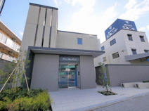 Parvis Flora Tsurumiの画像