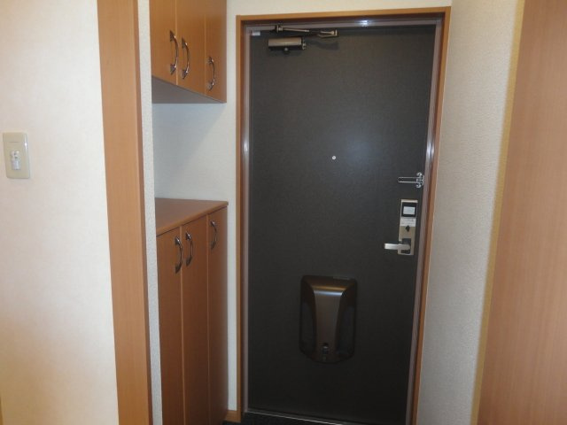 Hａｍａステイツ弐番館の玄関|玄関