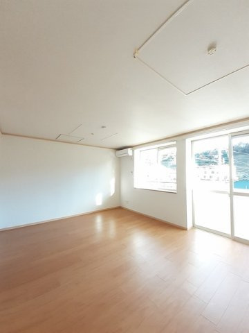 イプシロンＢの居間・リビング