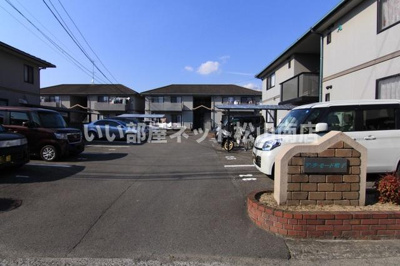 【駐車場】 | ア・ラ・モード鷹子Ａ