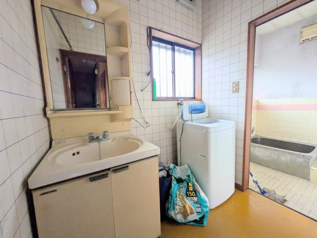 【独立洗面台】 | 幸手市大字松石　中古戸建