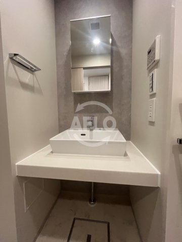 コンフォリア・リヴ北浜淡路町の独立洗面台|コンフォリア・リヴ北浜淡路町　独立洗面台