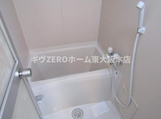 ピスケス花園の浴室