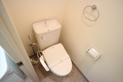 【トイレ】 | ラッフィナート有瀬