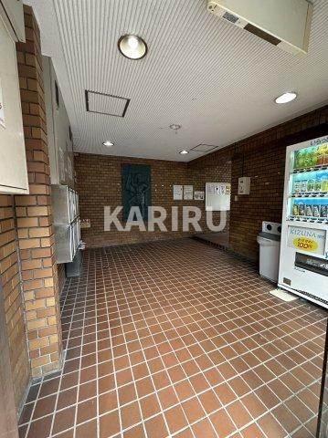 ラパンジール京橋のエントランス