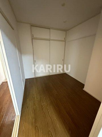 ラパンジール京橋の居間・リビング