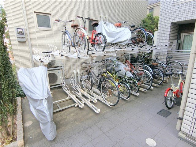 ZENのその他共用部分|ラック式の駐輪場　空き状況等詳細はお問合せください。