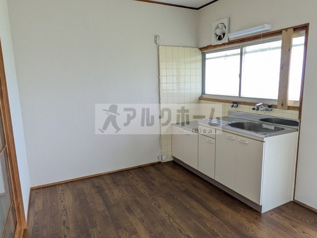 丸栄文化の居間・リビング|丸栄文化（堅下駅　法善寺駅）