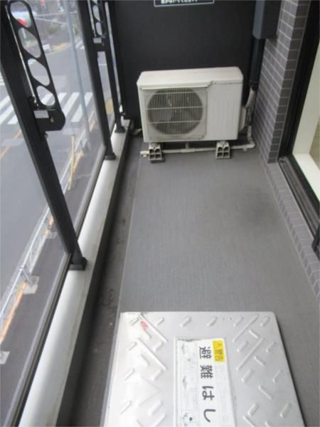 ＡＲＣＯＢＡＬＥＮＯ　ＯＳＨＩＡＧＥ　ＥＡＳＴのバルコニー