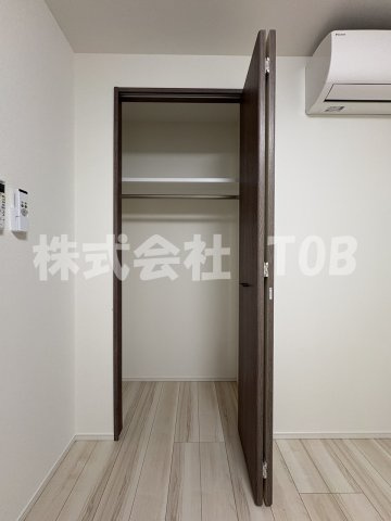 【収納】 | S-RESIDENCE高井戸EAST  | 洋室4.8帖　収納