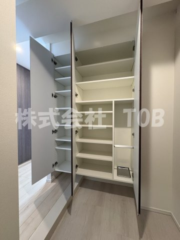 【収納】 | S-RESIDENCE高井戸EAST  | シューズBOX