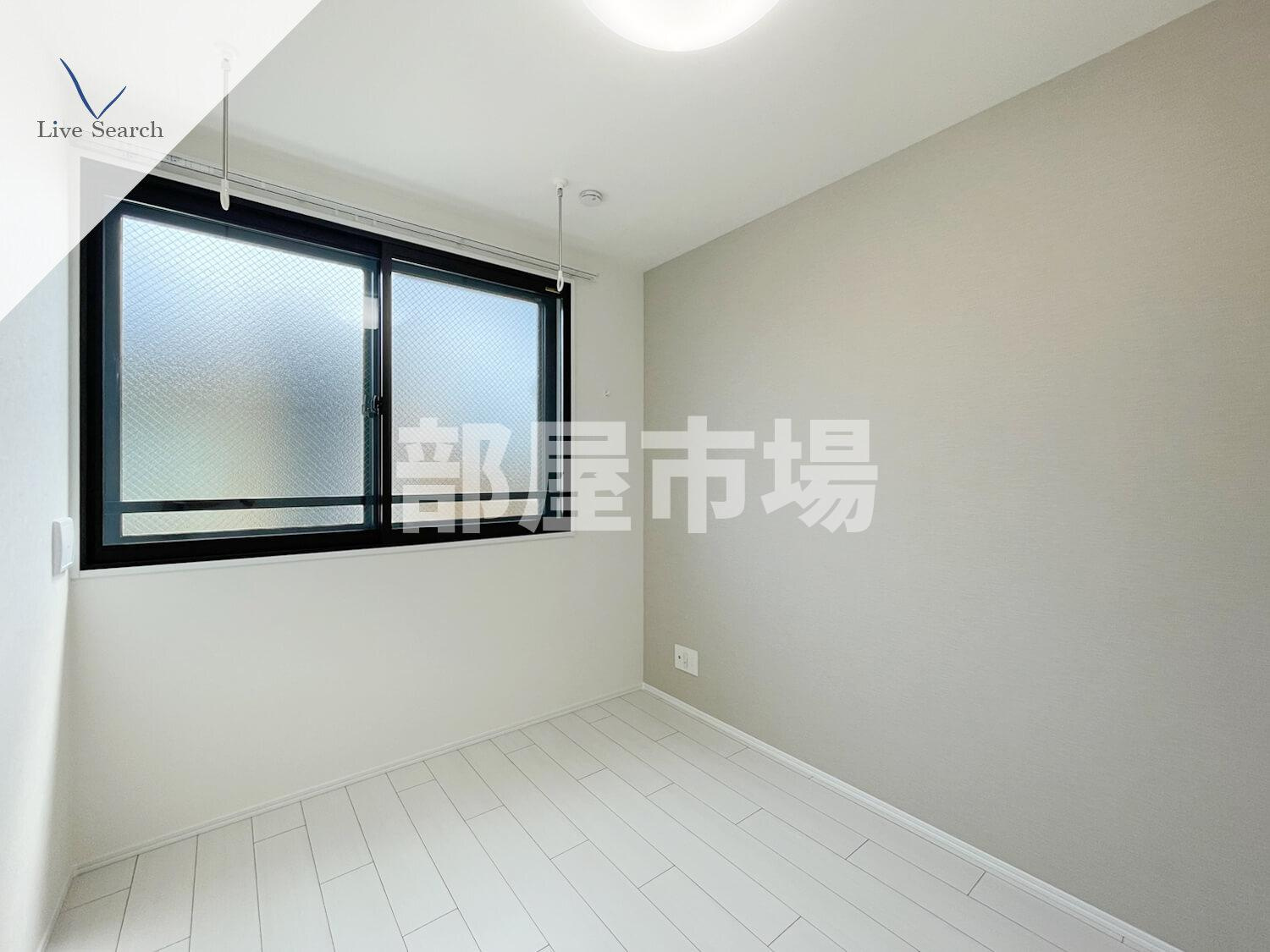 三ノ輪アパートメントの寝室