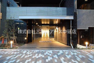 【エントランス】 | ステージファースト菊川アジールコート　は三都市アース中延店へお任せください！　ご内覧可能なお部屋は物件現地お待ち合わせご案内可能です！