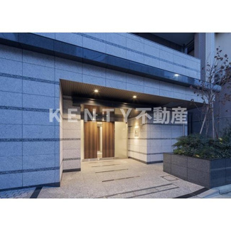 【エントランス】 | 落ち着いたエントランスです