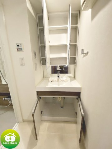 アルテシモ シェルトの独立洗面台