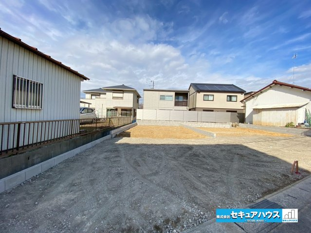 【同施工物件ご案内可能】大府市桃山町　全2棟の前面道路含む現地写真|事前予約にて現地ご見学いただけます！お気軽にお問い合わせください♪
■株式会社　セキュアハウス■
住宅ローンに強く、知識、経験豊富なスタッフ在籍
お客様に寄り添い、ご成約後もサポート致します。